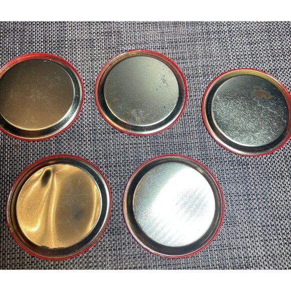 Vintage set of 5 Christmas Metal Coasters with Santa and Sleigh - Picture 7 of 12